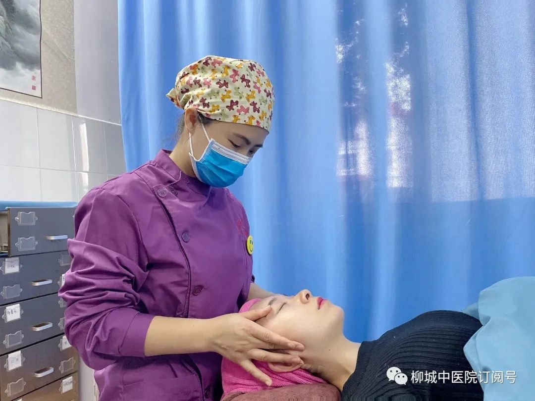Traditional Health Preservation - Jade Stone Gua Sha Detox Therapy