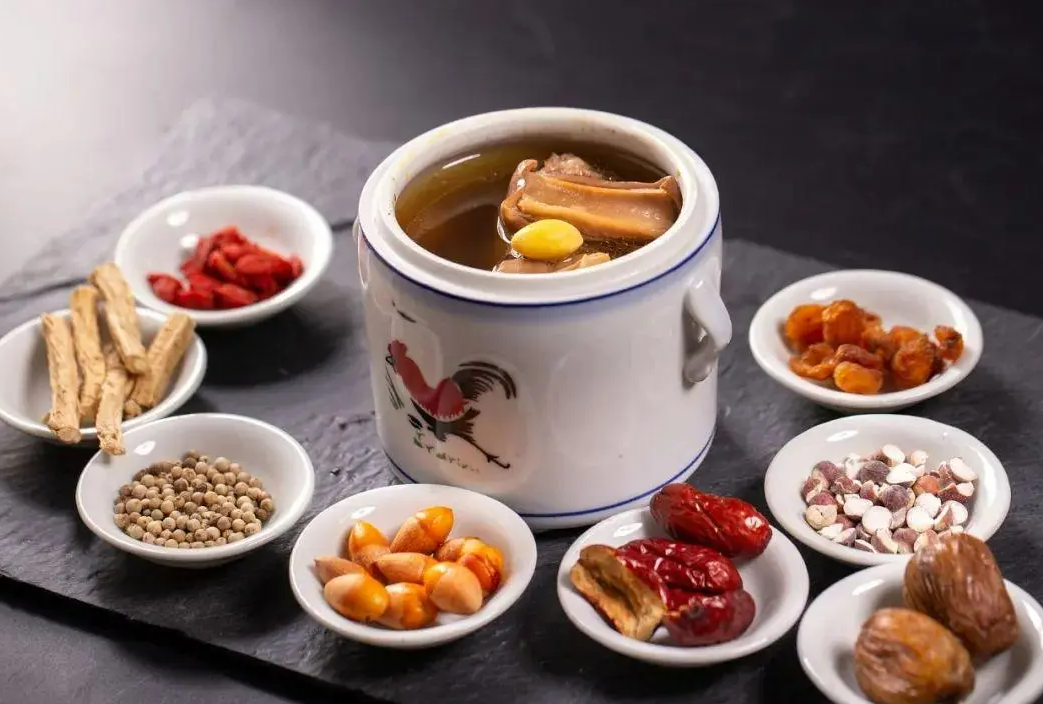 The Art of Medicinal Soup: Seven Practical Combinations for Enhanced Efficacy
