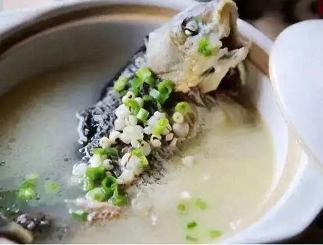 Eliminating Dampness and Strengthening the Spleen: Five Barley Recipes for Dampness Relief