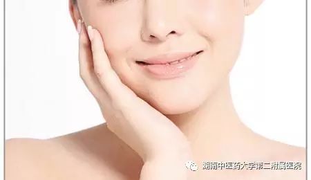 Unique Techniques of Fire Needle Therapy for Skin Diseases