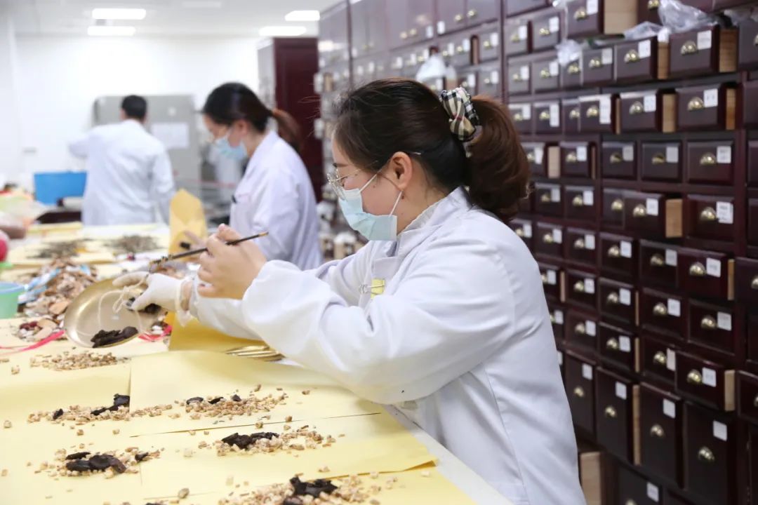 Customized Traditional Chinese Medicine: More Than Just Bitter Decoctions