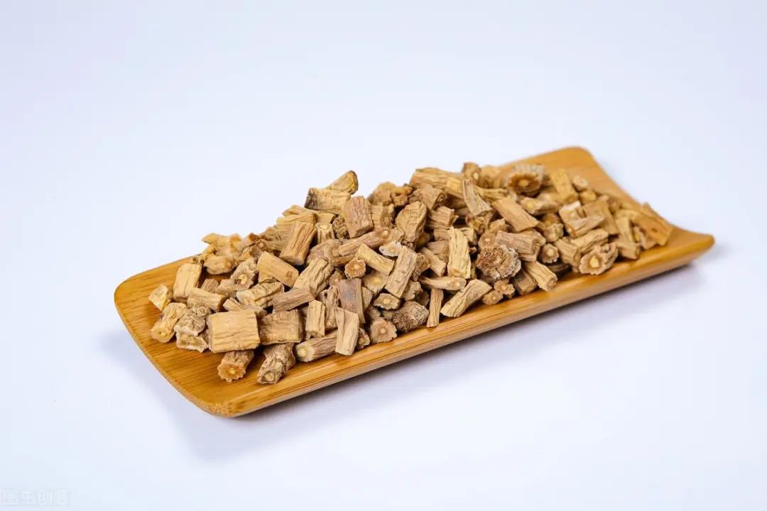 The Efficacy and Functions of Codonopsis (Dang Shen): Daily Use for Qi and Blood Nourishment
