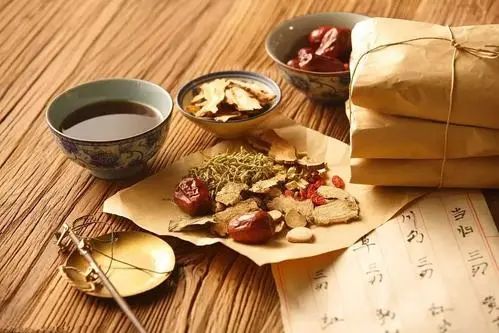 The Medicinal and Culinary Pearl: Coix Seed (Yi Yi Ren)