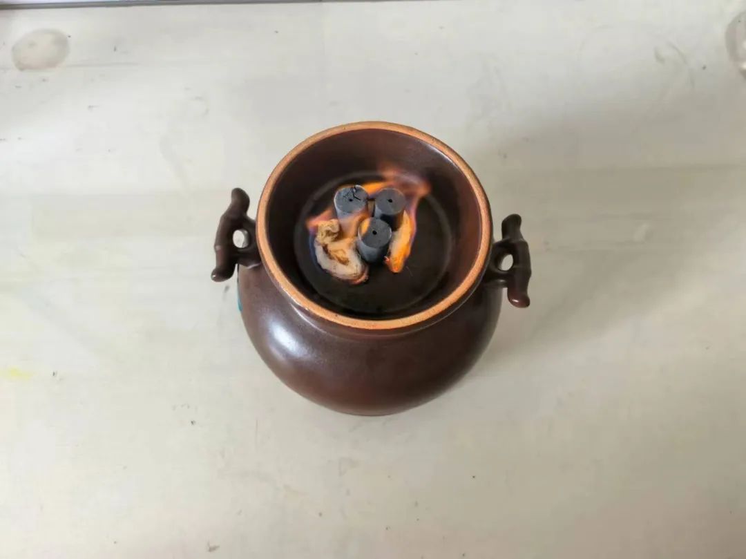 Traditional Chinese Medicine Nursing Technique: Warming Yang Cupping for a Rejuvenating Yang Spa Experience