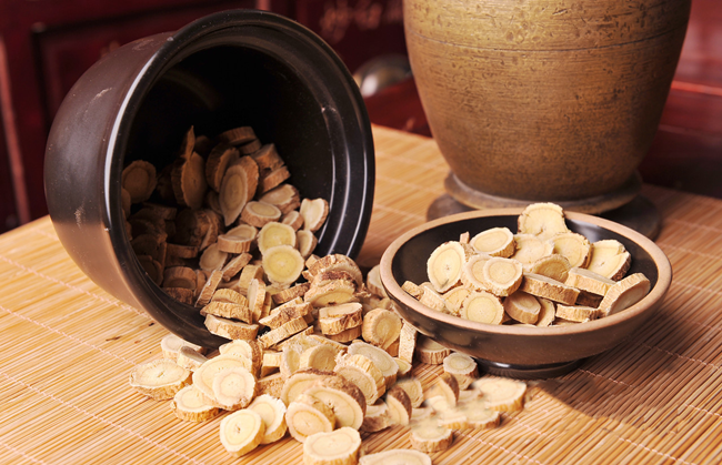 The Remarkable Effects of Astragalus (Huang Qi) in External Applications