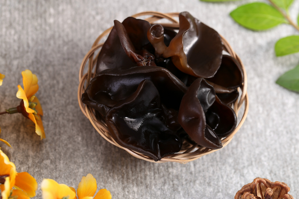 Blood Nourishment is Essential: 8 Foods to Supplement Qi and Blood!