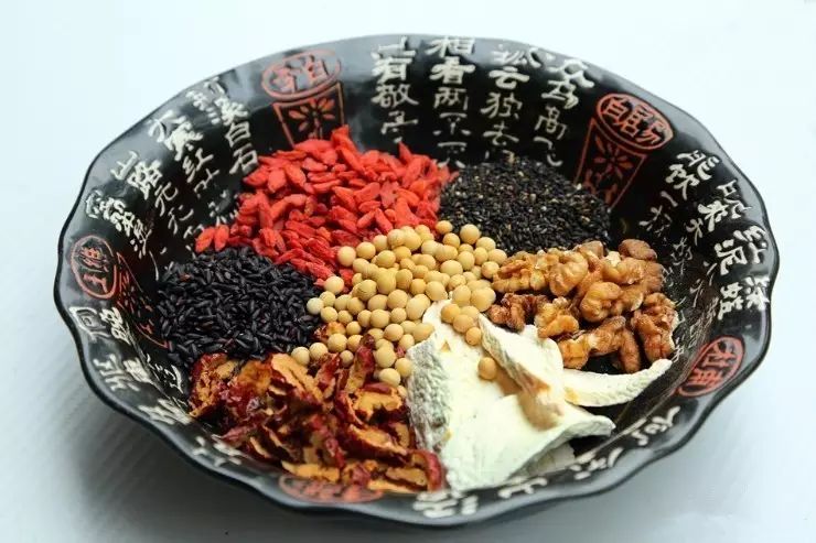 The Five Grains Health Preservation Method from the Huangdi Neijing: How to Use Grains for Health