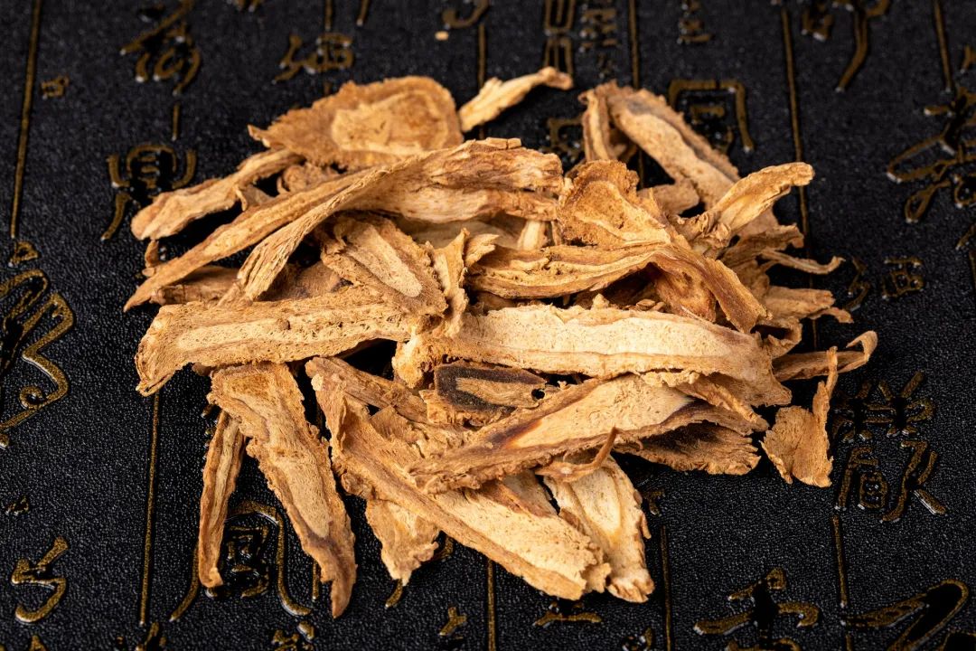 The Great Benefits of Angelica Sinensis: How to Properly Consume It?