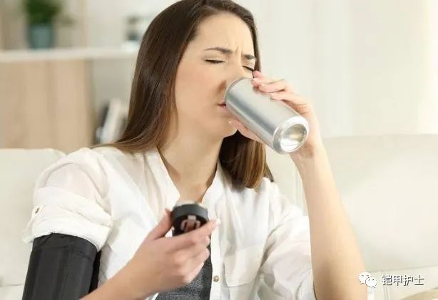 Astragalus: A Treasure for Health, Drinking Astragalus Water May Solve 6 Common Issues