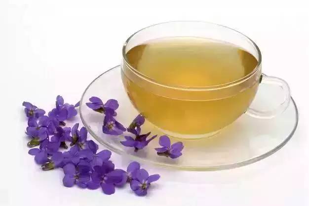 11 Dietary Remedies for Soothing Throat and Cough Relief