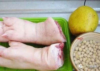 Seven Stews to Nourish Women's Qi and Blood
