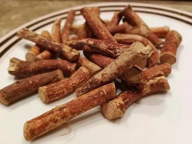 The 'Guan Dong Ginseng': A Soup Ingredient for Dampness and Heat Relief Suitable for All Ages