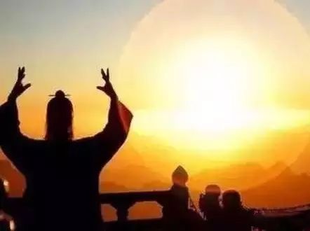 Daoist Secrets for Qi Enhancement: The Simplest Yet Effective Methods!