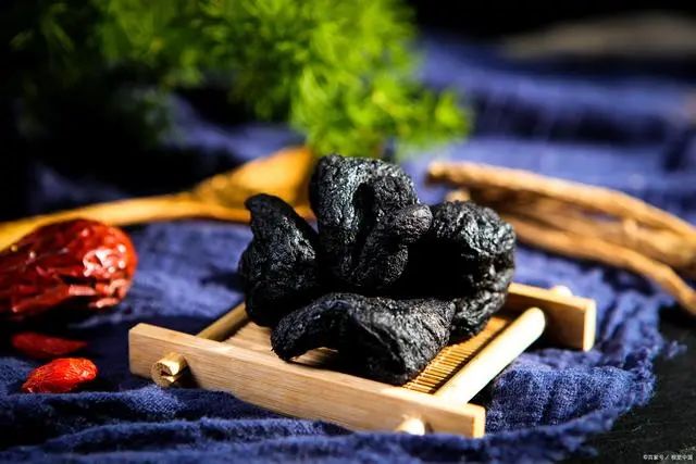 The Six Major Benefits of Rehmannia Glutinosa: How to Best Consume Rehmannia?