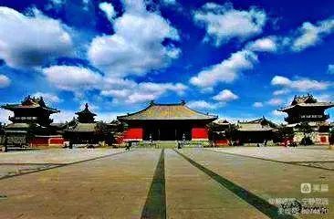 The Legend of the Flying Bronze Bell from Tongzhong, Wenyang County