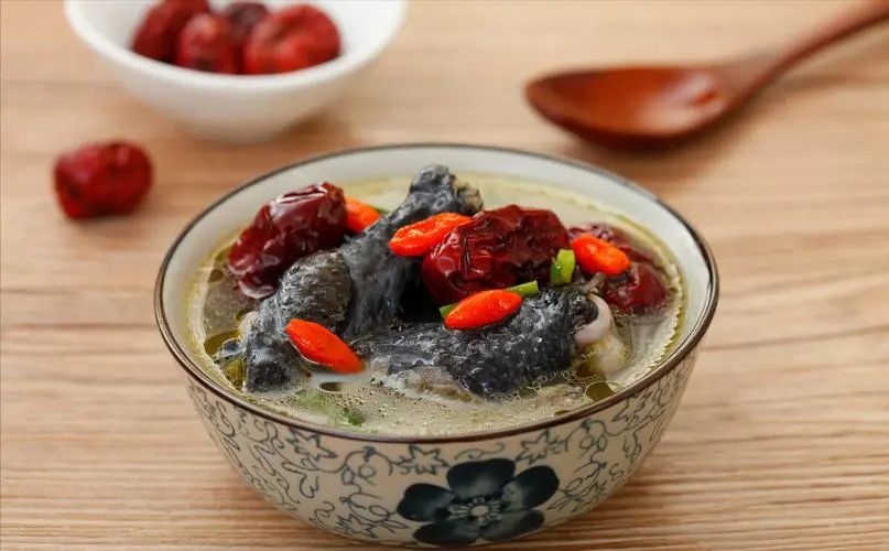 Traditional Chinese Medicine on the Tip of the Tongue | Activating Blood Circulation, Removing Stasis, and Alleviating Pain