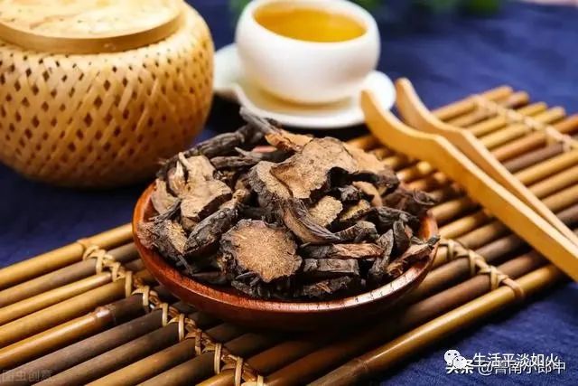 Symptoms of Blood Deficiency in Traditional Chinese Medicine