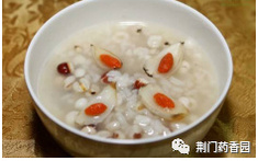 Medicinal Cuisine and Health Preservation: The Concept of 'Food and Medicine Sharing the Same Source'