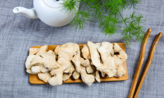 7 Traditional Chinese Medicines to Improve Spleen and Stomach Yang Deficiency and Cold Symptoms Worth Collecting
