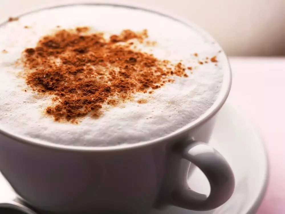 Can Cinnamon Used in Braised Pork Also Be Used in Desserts?