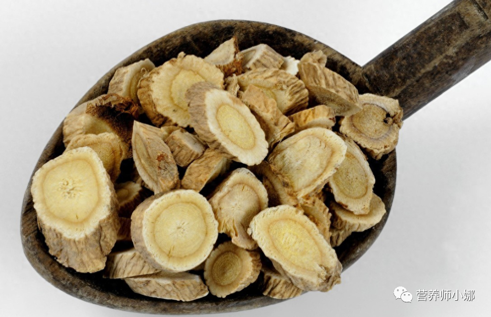 The Dangers of Drinking Astragalus Water: Is It Really Harmful to the Kidneys?