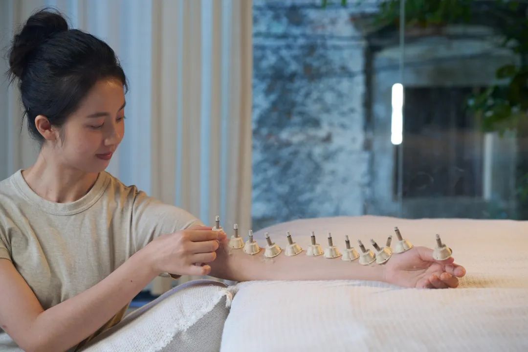 Is Moxibustion Really Effective? Science Tells You the Answer