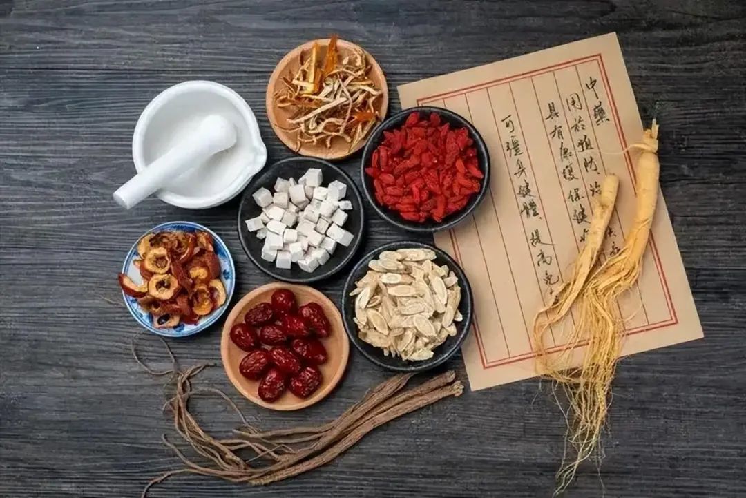 5 Herbs for Activating Blood Circulation, Resolving Stasis, Alleviating Pain, and Improving Chest Tightness, Precordial Pain, Dizziness, and Headaches