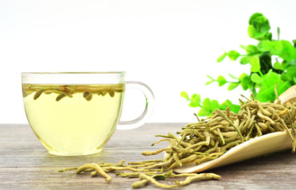 Honeysuckle: Clearing Heat and Detoxifying - What Kind of 'Toxins' Does It Address?