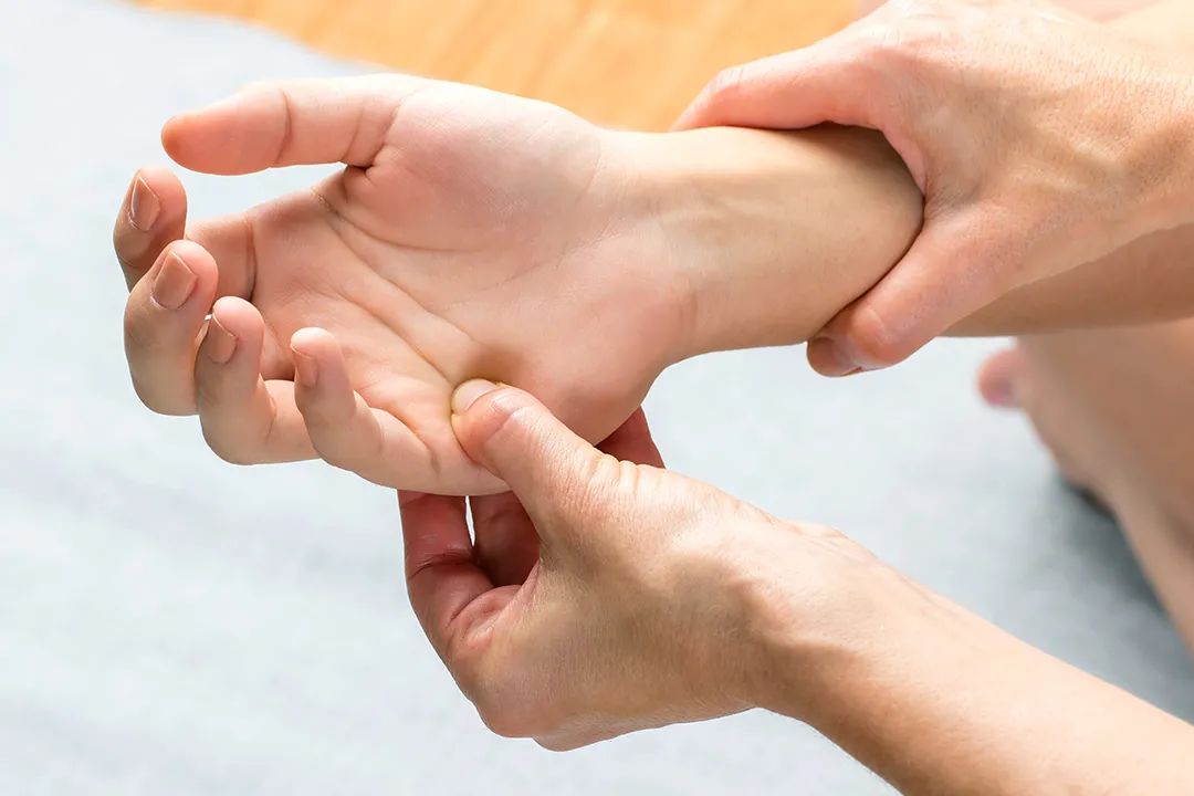 Anemia vs. Blood Deficiency: Understanding the Correct Approach to Nourishing Blood