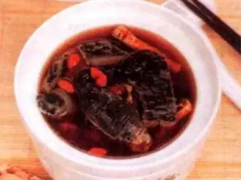 Understanding Shudi Huang (Rehmannia Glutinosa) in Traditional Chinese Medicine