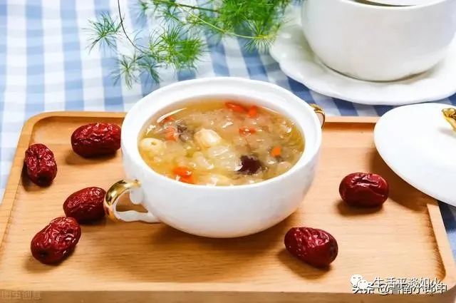 Symptoms of Blood Deficiency in Traditional Chinese Medicine