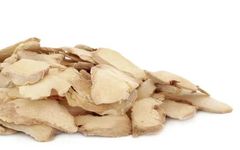 The Great Use of Dried Ginger in Winter: Clever Combinations to Treat Spleen and Stomach Cold Deficiency and Prevent Coronary Heart Disease