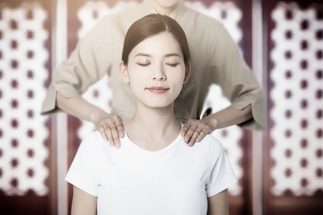 Massage These Four Areas to Achieve Yin-Yang Balance and Smooth Qi and Blood Flow!
