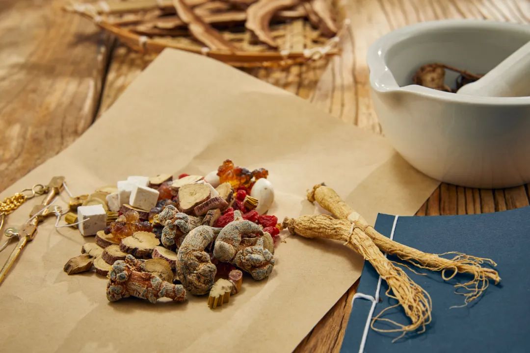 Essential Herbs for Activating Blood Circulation and Resolving Stasis
