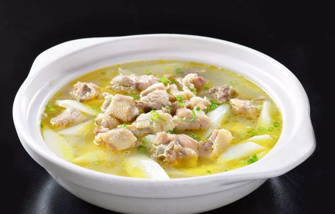 14 Nutritious and Delicious Medicinal Soups for the Spring Festival