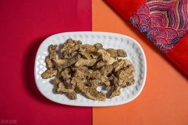 Exploring Cang Zhu: A Remedy for Wind, Dampness, and Cold, Alleviating Headaches, Body Pain, and Bone Pain