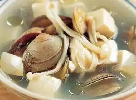 14 Nutritious and Delicious Medicinal Soups for the Spring Festival