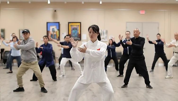 Practicing Tai Chi: Achieving Three Times the Effect with One Round