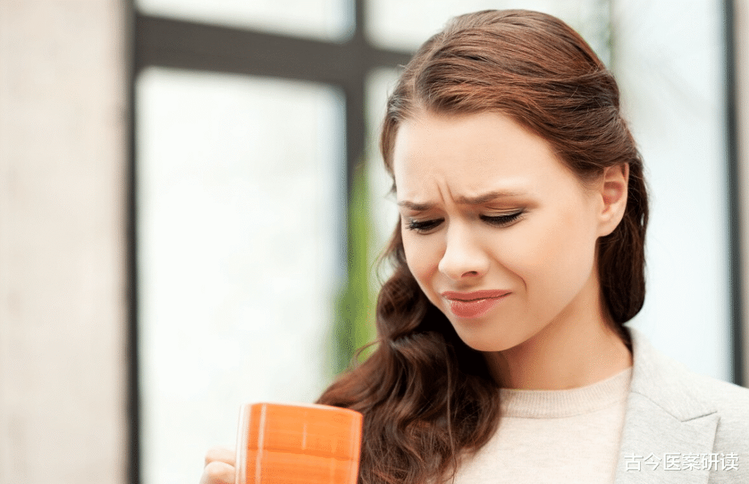 5 Manifestations of Yin Deficiency and Excess Heat: Important Considerations; Doctor Recommends 4 Actions to Regulate Constitution