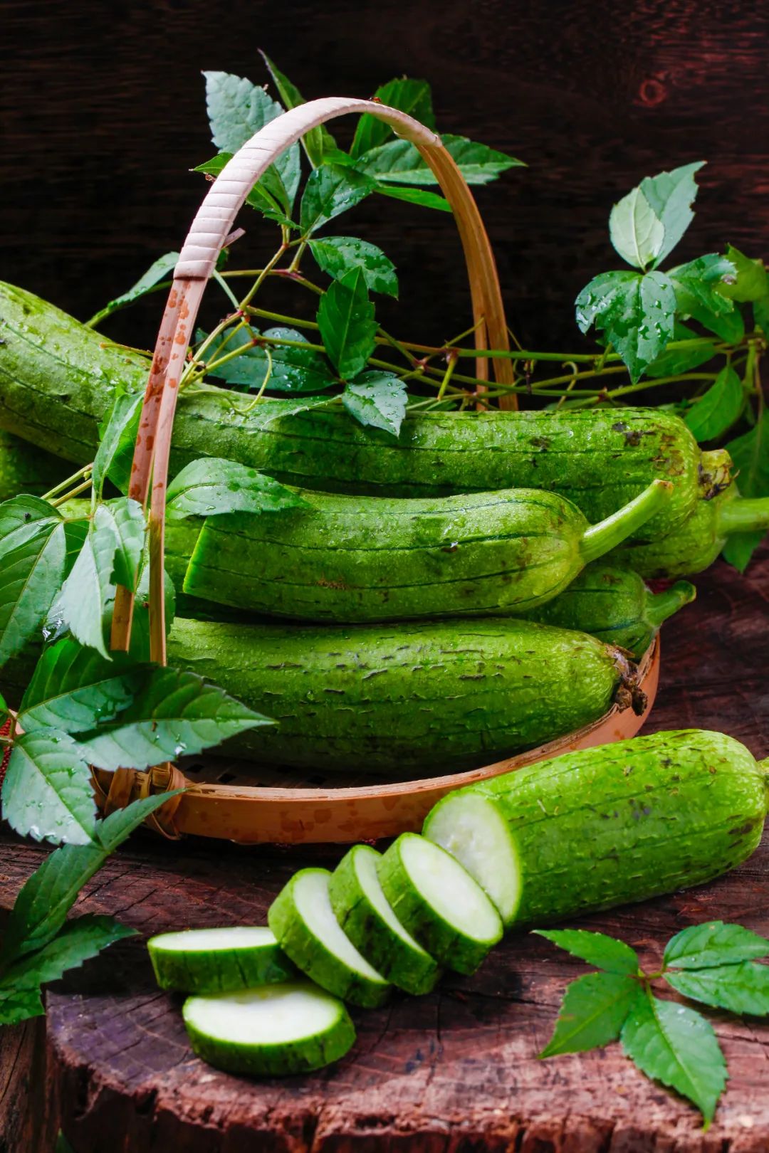 10 Simple and Delicious Soup Recipes from Guangdong to Nourish and Alleviate Damp Heat