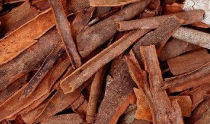 The Wonderful Uses of Single Herbs: Cinnamon