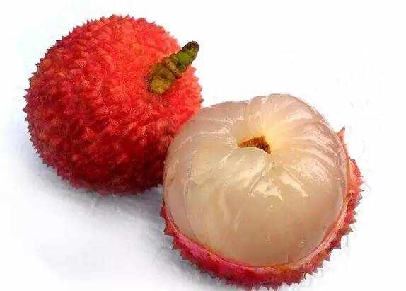 Understanding Fruits Based on Cold and Hot Properties for Optimal Health: A Comprehensive Fruit Guide