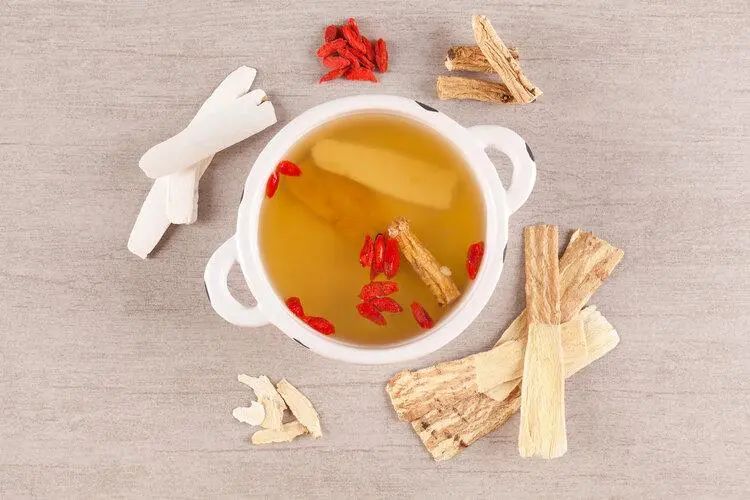 Does Drinking Astragalus Tea Harm the Kidneys? Warning: These 3 Chinese Herbs Are the Real Culprits