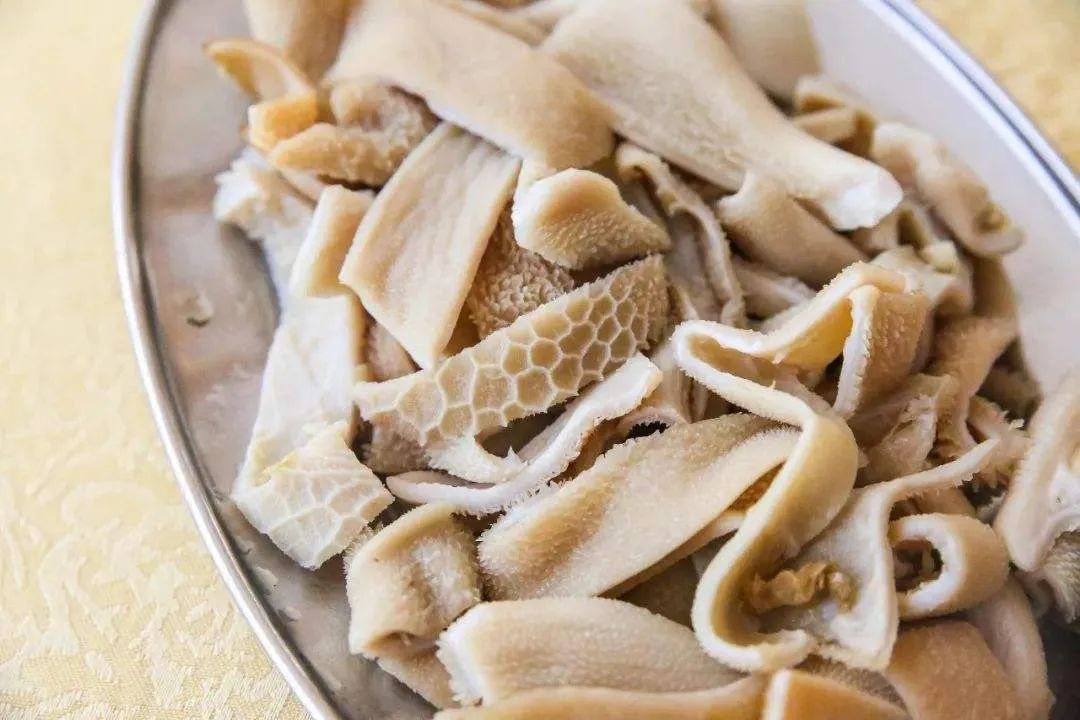 Cold Weather Triggers Stomach Issues: A Formula to Warm the Spleen and Stomach