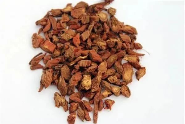 Nine Major Chinese Herbs for Activating Blood Circulation and Removing Stasis