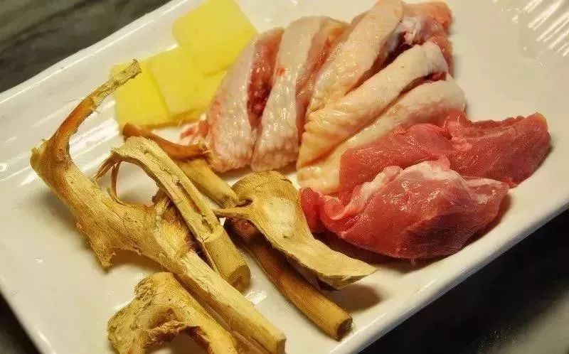 The 'Guan Dong Ginseng': A Soup Ingredient for Dampness and Heat Relief Suitable for All Ages