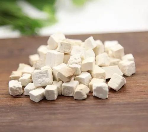 Effects and Functions of Poria (Fu Ling), Contraindications, and Side Effects