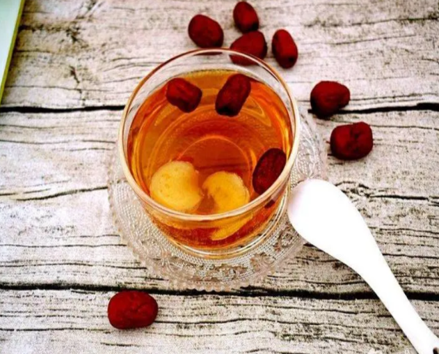The Benefits and Uses of Hong Hua (Safflower) in Traditional Chinese Medicine