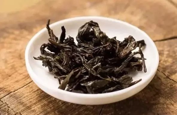 Comparing Wuyi Narcissus and Cinnamon: Which is Better?