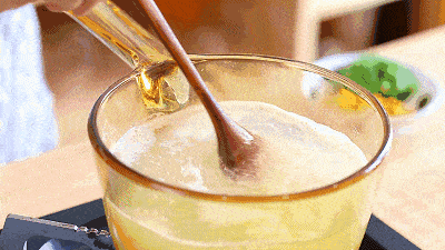 The Premier Qi-Boosting Herb: Astragalus for Infusions and Soups to Nourish Qi and Blood!